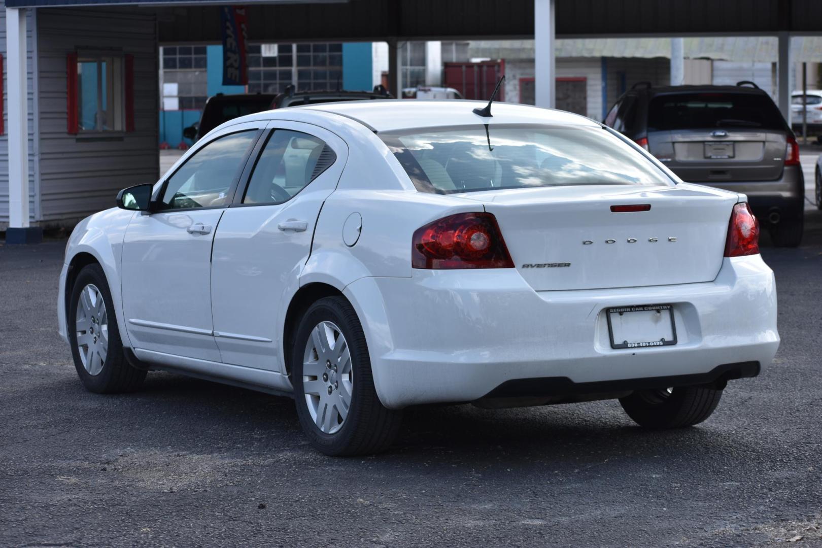 2012 Dodge Avenger Base (1C3CDZAB0CN) with an 2.4L L4 DOHC 16V engine, 4-Speed Automatic transmission, located at 420 E. Kingsbury St., Seguin, TX, 78155, (830) 401-0495, 29.581060, -97.961647 - Photo#2