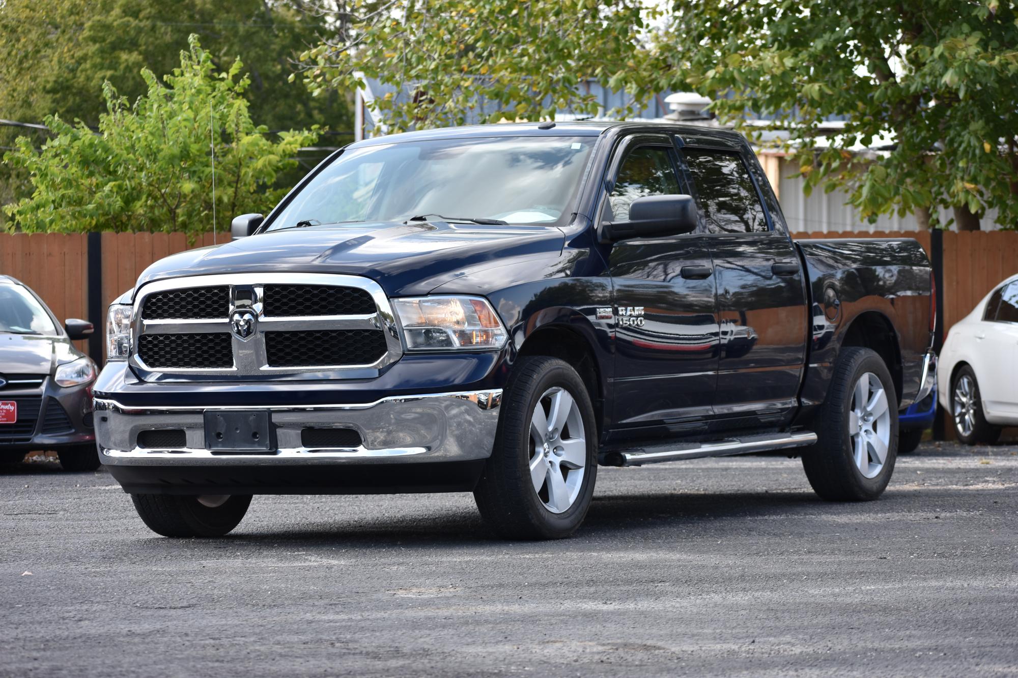 photo of 2016 RAM 1500 Tradesman Crew Cab SWB 2WD