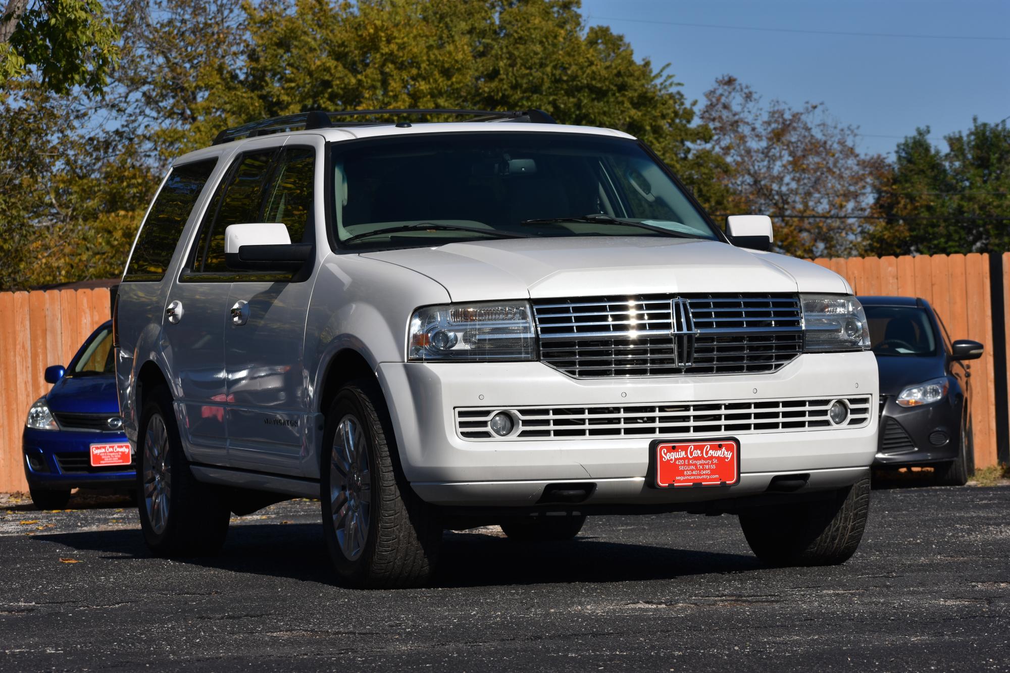 photo of 2013 Lincoln Navigator 4WD