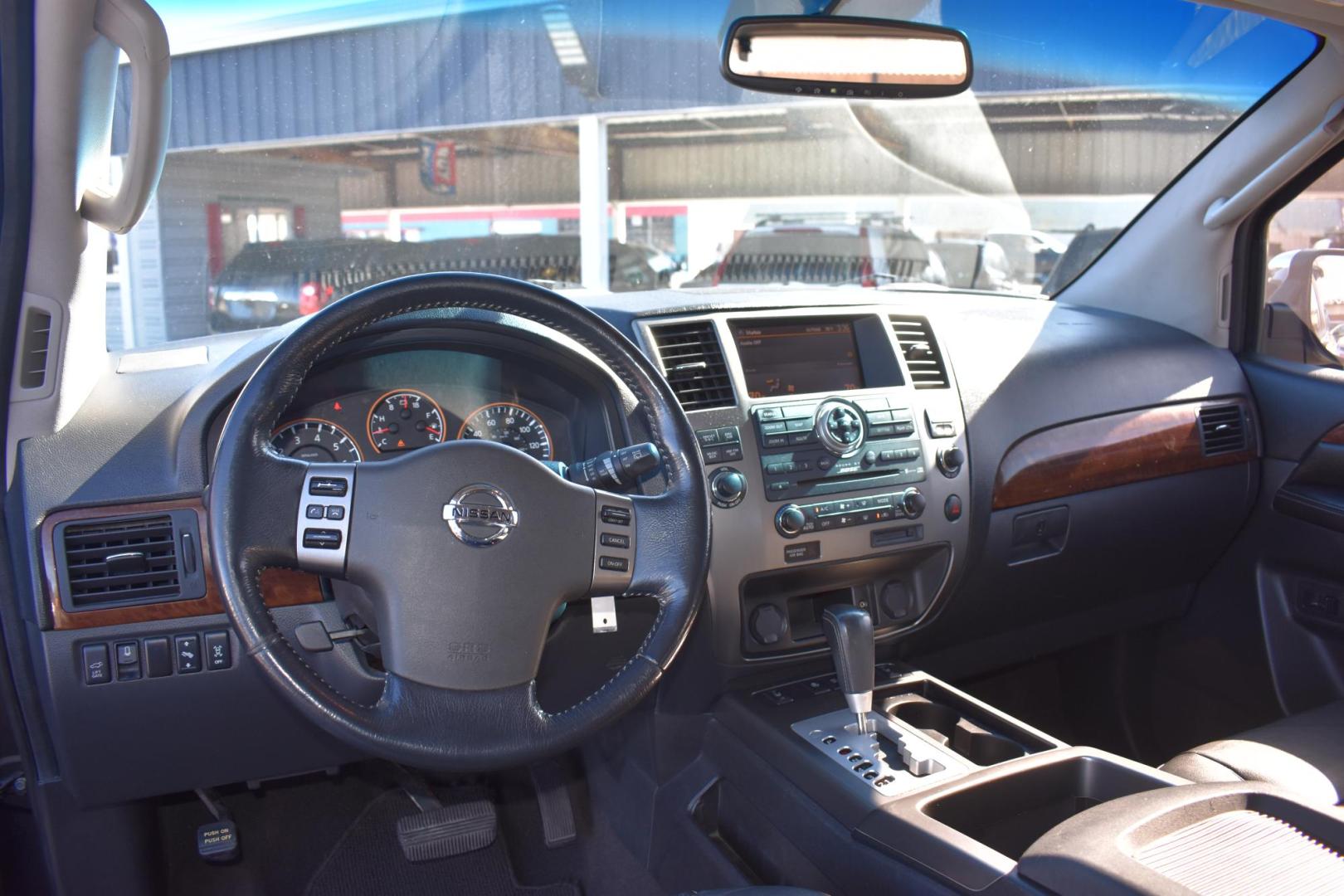 2011 BLACK Nissan Armada SL 2WD (5N1BA0ND7BN) with an 5.6L V8 DOHC 32V FFV engine, 5-Speed Automatic transmission, located at 420 E. Kingsbury St., Seguin, TX, 78155, (830) 401-0495, 29.581060, -97.961647 - Photo#5