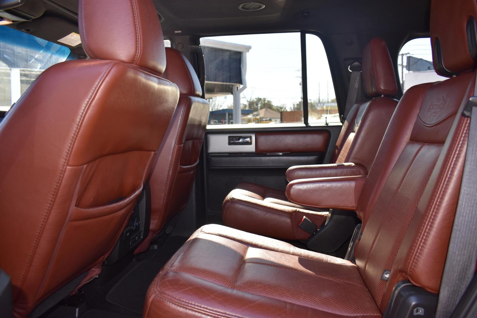 2012 BLACK Ford Expedition King Ranch 2WD (1FMJU1H51CE) with an 5.4L V8 SOHC 16V FFV engine, 6-Speed Automatic transmission, located at 420 E. Kingsbury St., Seguin, TX, 78155, (830) 401-0495, 29.581060, -97.961647 - Photo#4