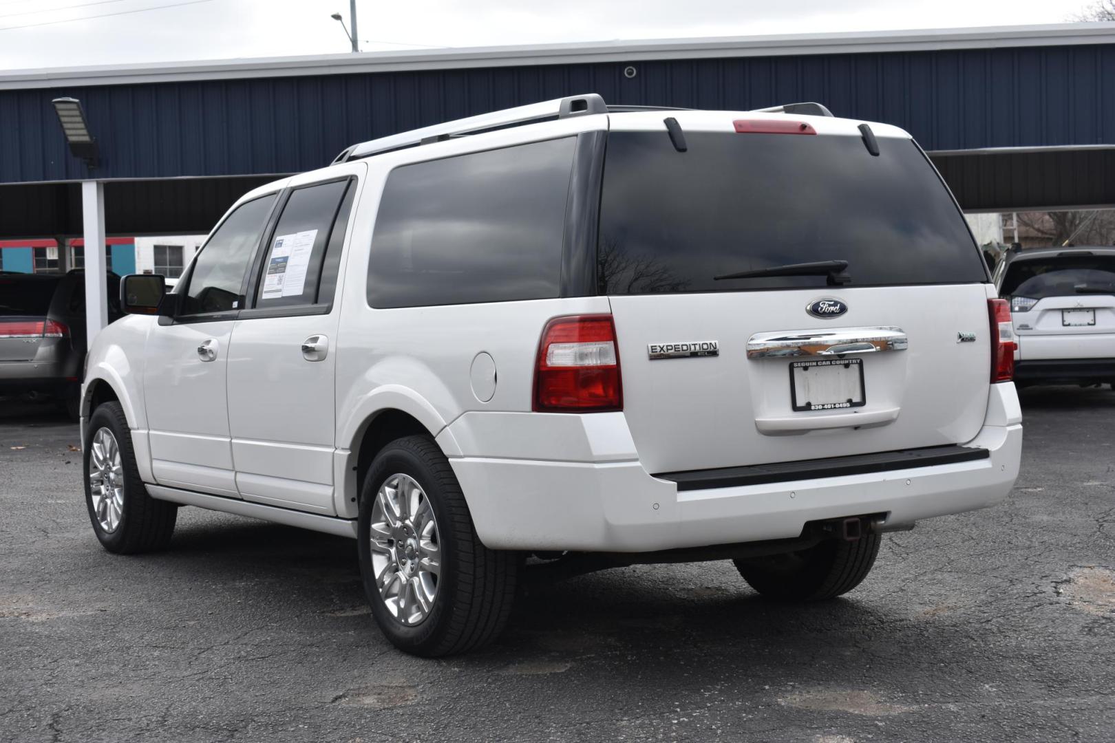 2011 WHITE Ford Expedition EL Limited 2WD (1FMJK1K51BE) with an 5.4L V8 SOHC 16V FFV engine, 6-Speed Automatic transmission, located at 420 E. Kingsbury St., Seguin, TX, 78155, (830) 401-0495, 29.581060, -97.961647 - Photo#1